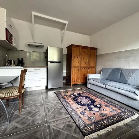 Meissonier Ii Poissy